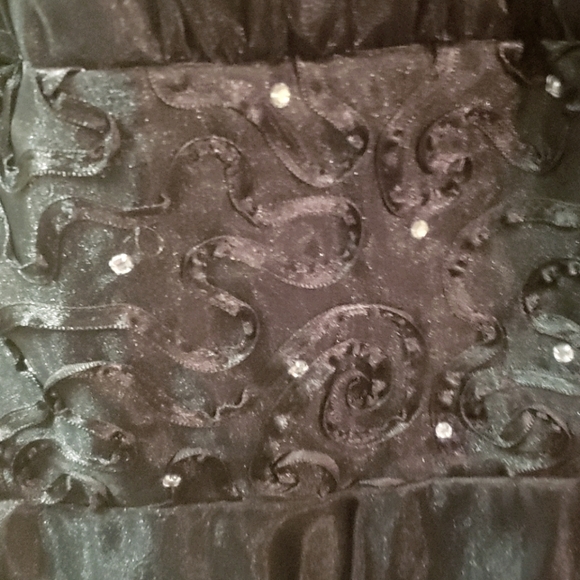 Prom Dress!! - Picture 3 of 5